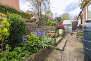 Photo 17- click for photo gallery